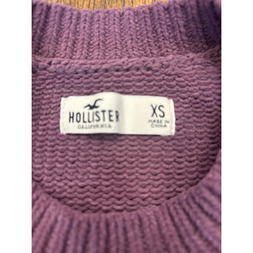 Hollister Womens XS Purple Shaker Stitch Cropped Crewneck Sweater Braided Detail - Picture 3 of 5